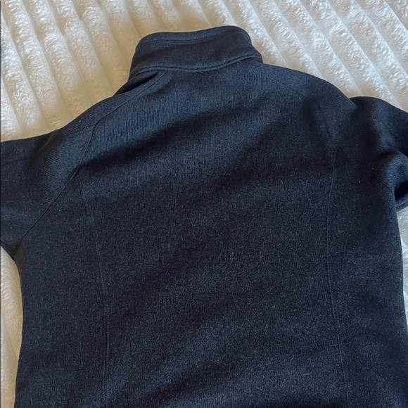 Patagonia Women’s Sweater Fleece Jacket - Picture 7 of 7